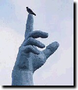 平和祈念像の手